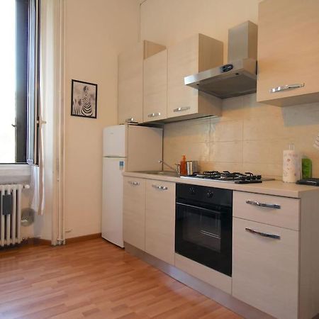 Splendido Bilocale A 4 Fermate Dal Duomo Apartamento Milão Exterior foto