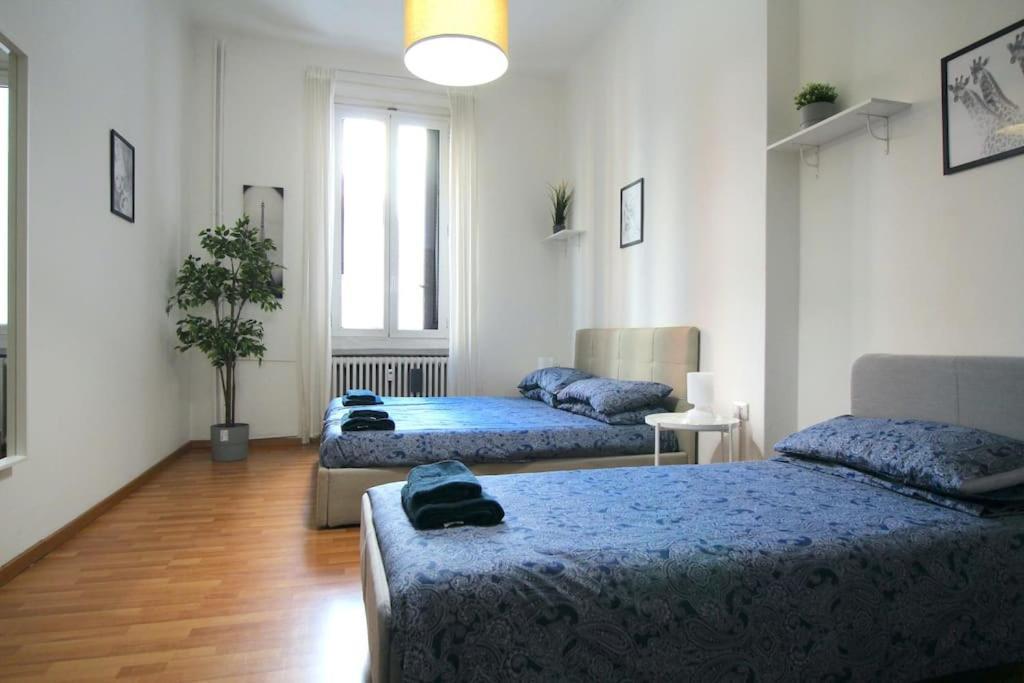 Splendido Bilocale A 4 Fermate Dal Duomo Apartamento Milão Exterior foto